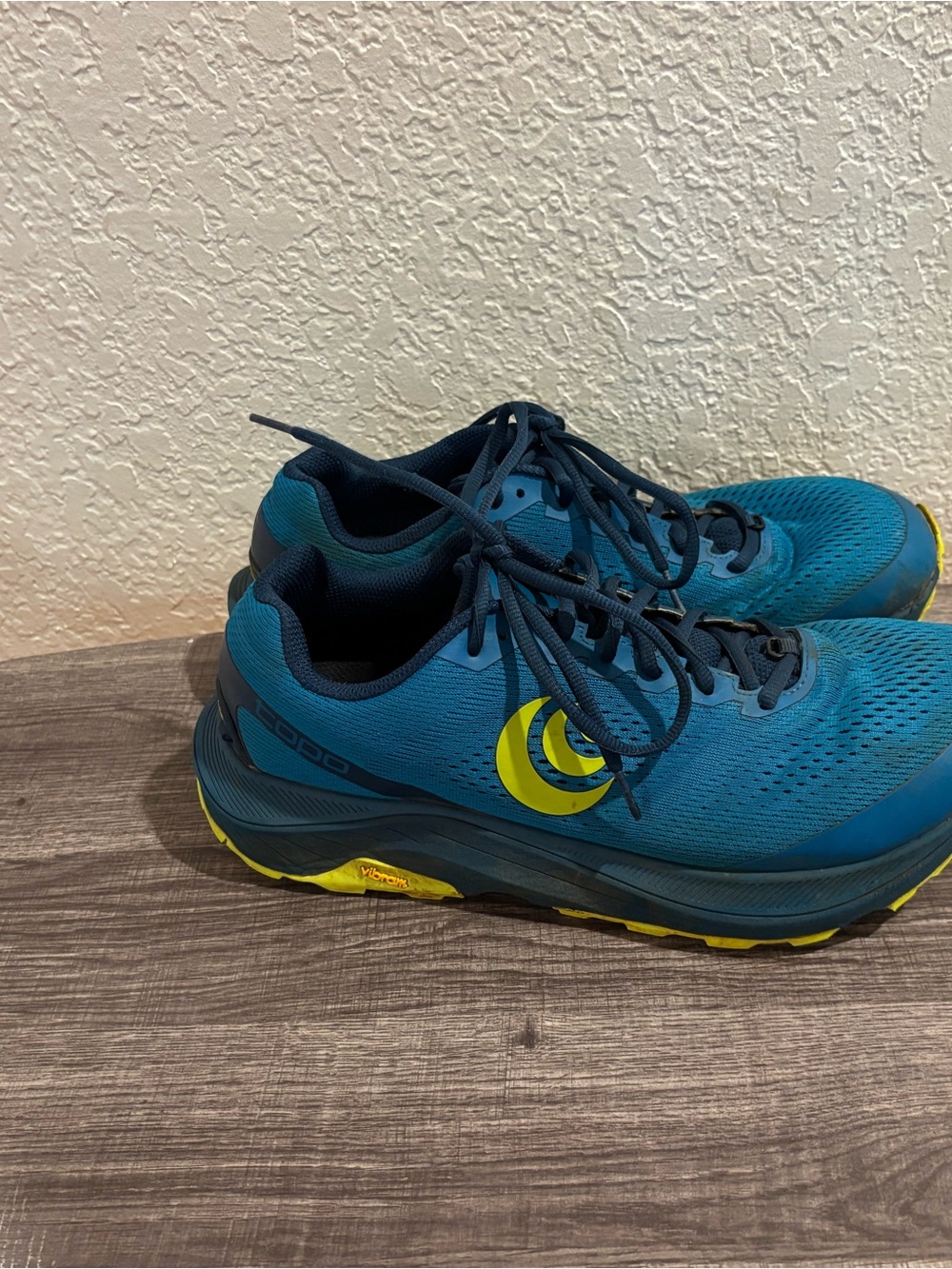 Blue Topo Trail Running Shoes with Yellow Accent